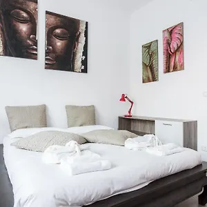Bologna Suite , Bolonia Włochy