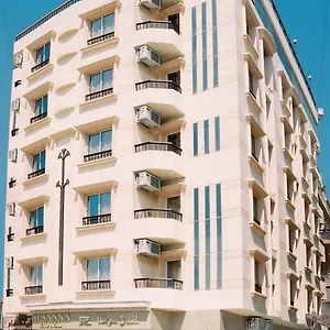 احجز هنا