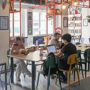 Hostel Yellowsquare, Milaan